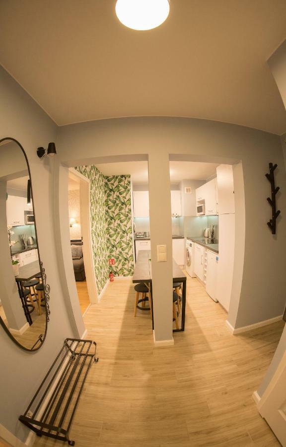 Apartament Hotel Grzybowska 9 Varsóvia Exterior foto